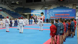 В брянском Дворце единоборств проходят юношеские соревнования по боевым искусствам