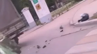 Мотоциклист жив: на Дзержинского столкнулись Газель и мотоцикл