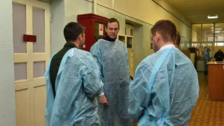 Павел Малков в День Героев Отечества навестил раненых бойцов СВО