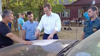 Малков сообщил об эвакуации поселка Голованово из-за лесных пожаров