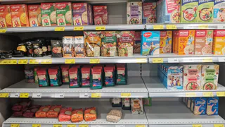 В Роскачестве рассказали как выбрать идеальную манную крупу: смотрите это на упаковке и смело берите детям