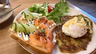 Самый большой и дорогой деревенский завтрак в Минске оказался не тем, что я ожидала, и вот из чего он состоит