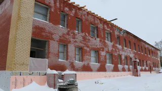 С подрядчиком строительства детского сада в Захарове разорвали контракт