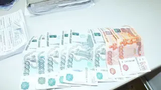 В Нижнекамске кассиру разбили голову и похитили деньги