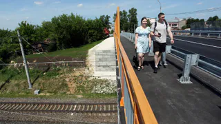 В Камешково открыли мост в центре города