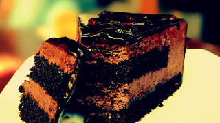 Быстрый и вкусный шоколадный пирог: идеальный рецепт для занятых