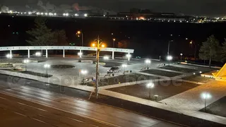 Водителя «Нексии», который катался в сквере у знакового памятника в Магнитогорске, оштрафовали