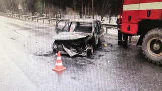 В Унечском районе сгорела машина – девушка-водитель выжила