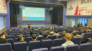 В Усинске студентам рассказали о причинах коррупции и способах противодействия