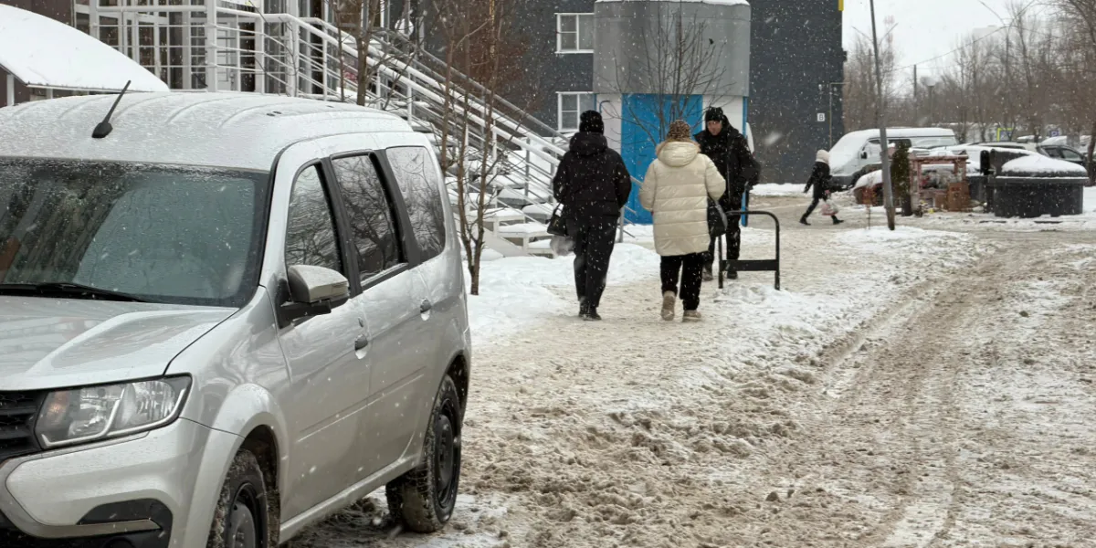 В Рязани ходит женщина с ружьем наперевес