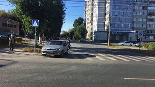 На улице Есенина "четырнадцатая" сбила подростка