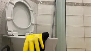 1 ложка — и унитаз засияет чистотой как новый: ржавчина, налет и мочевой камень уйдут за 15 минут — без лишних усилий