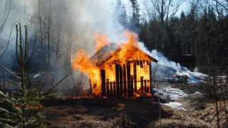 48-летний мужчина заживо сгорел на ферме в Рязанской области