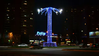 Нижнекамцы считают, что раньше новогоднее оформление города было лучше