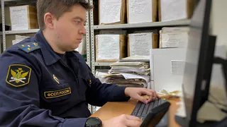 В Татарстане должник, чтобы избежать выплаты алиментов, привел с собой пожилую соседку