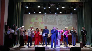 Жители Александровского района побывали на патриотическом концерте в Кольчугино