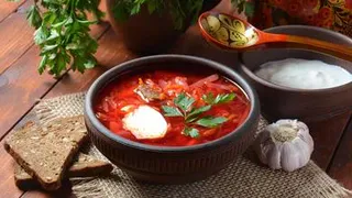 Назван ингредиент, которого не должно быть в борще