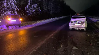 В Клепиковском районе «Ларгус» врезался в «Шестёрку»