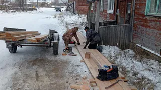 Прокуратура поспособствовала ремонту дома слабовидящей жительницы Троицко-Печорского района