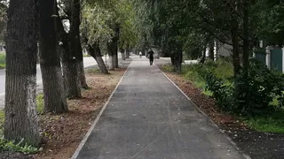 У школы №2 Собинки появился новый тротуар