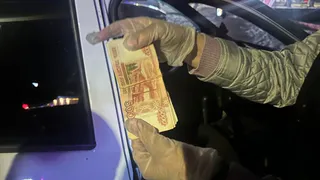 Жителя Гусь-Хрустального будут судить за взятку и приобретение психотропных веществ