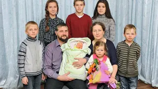 Путин присвоил звание "Мать-героиня" жительнице Владимирской области