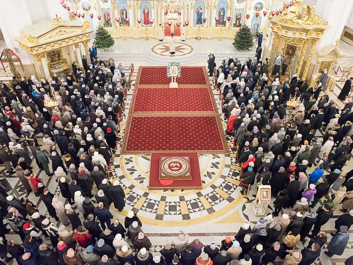 В Спасском кафедральном соборе состоялось рождественское богослужение