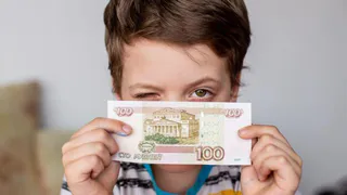 Россиянам напомнили о том, какие вычеты можно получить за детей