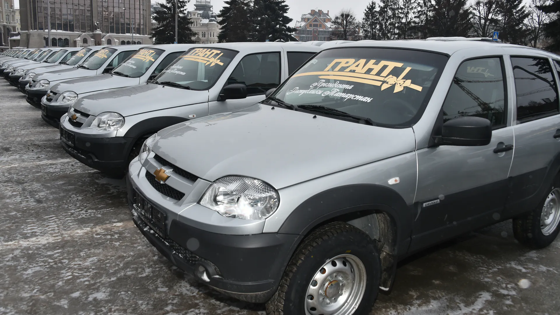 Новенький служебный транспорт «приехал» в Нижнекамский район