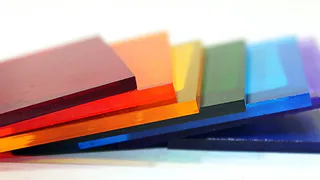 Монолитный поликарбонат: как выбирать, где покупать