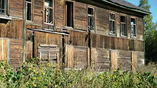 В Коми семьи покидают аварийное жильё после вмешательства приставов