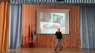 В Брянском техникуме энергомашиностроения и радиоэлектроники прошел праздничный концерт