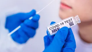 В Брянской области в течение шести недель снижается уровень заболеваемости COVID-19