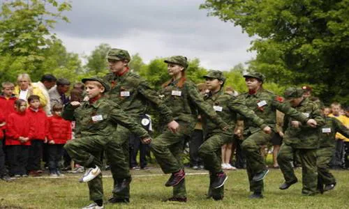 Юный патриот: в Нижнекамске прошли военно-спортивные игры среди социальных учреждений
