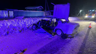 Пятеро подростков получили травмы в ДТП с грузовиком и легковушкой в Коми