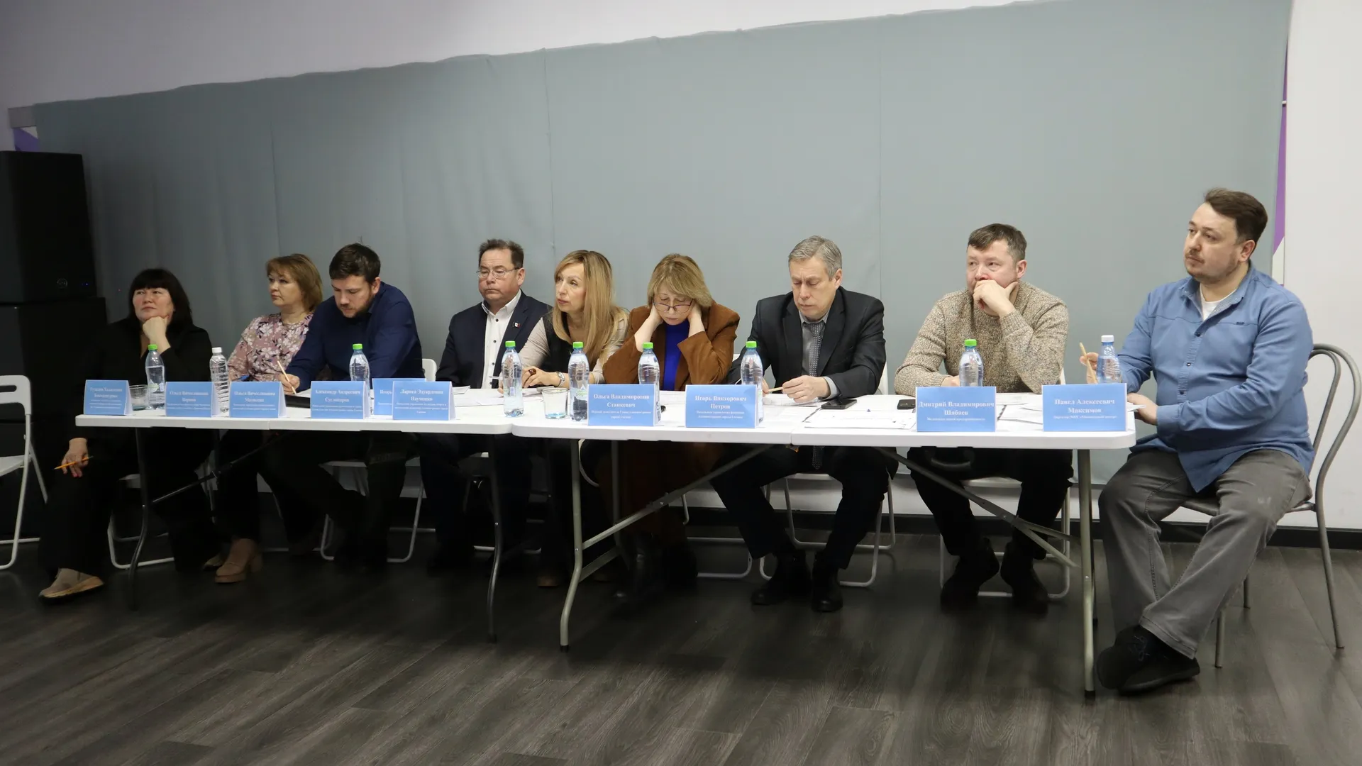 В Глазовском Молодежном центре состоялась конкурсная защита проектов школьников и гимназистов