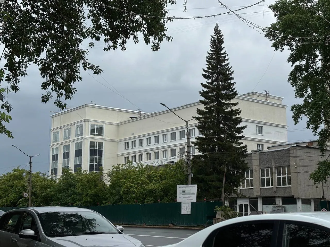 В столице Коми вышла на финишную прямую реконструкция нового корпуса СГУ