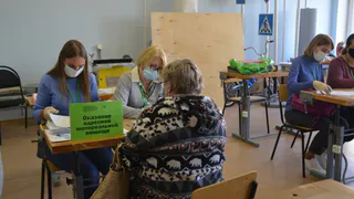 927 семей получили выплаты: продолжается оказание помощи пострадавшим от взрывов в воинской части в Рязанской области