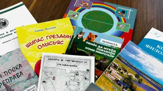9 новых книг на национальном языке обогатили литературный фонд Коми в 2025 году