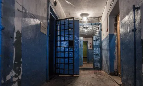 Прокуратура Татарстана требует привести в порядок камеры для заключенных