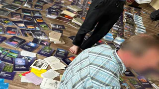 В Гусь-Хрустальном пресекли распространение запрещённой экстремистской литературы