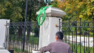 Как выглядит новая ограда Наташкиного парка: фото