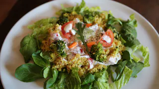 Все едят, а определить не могут: сделаю на Новый год салат из селедки в новом "прочтении" - задобрю Огненную Лошадь