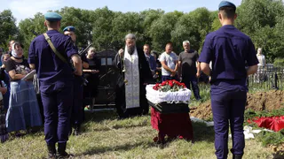 Опубликованы фото с похорон погибшего в Украине рязанского гранатометчика Сергея Курганова