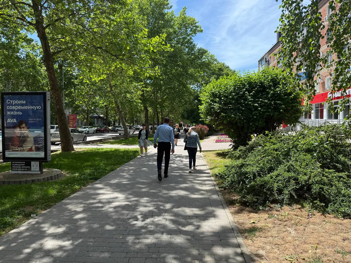 Каких людей нельзя пускать к себе домой, даже если это близкие родственники: хороший ответ Харуки Мураками