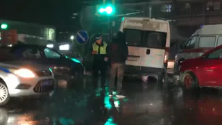 Без пострадавших не обошлось: в ДТП с маршруткой на Московском шоссе  семь человек получили травмы