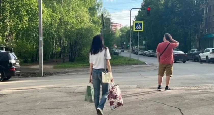 Сильнейшие вспышки, всем будет тяжело: россиянам рассказали о событии, из-за которого ухудшится их самочувствие