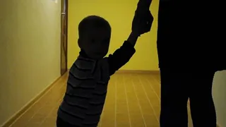 В Карачевском районе у сироты могут отобрать детей из-за публикиции ВКонтакте