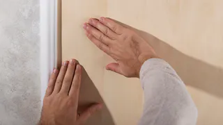 Забудьте про штукатурку и обои: новый тренд ремонта — антивандальные стены без клея и запары