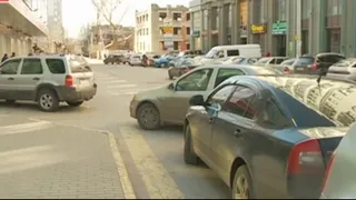 Эксперимент: можно ли без проблем припарковковаться в центре Рязани